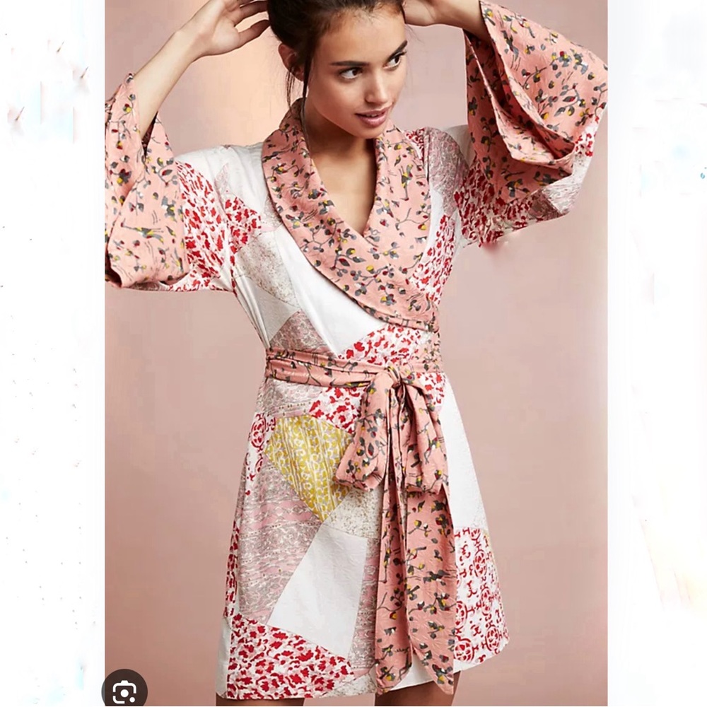 Anthropology Floreat Effie Blouse Robe Kimono Sleeve